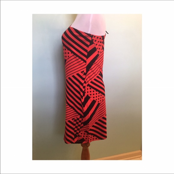 👠 LADIES RED & BLACK ONE SHOULDER STRIPPED DRESS - Picture 4 of 6